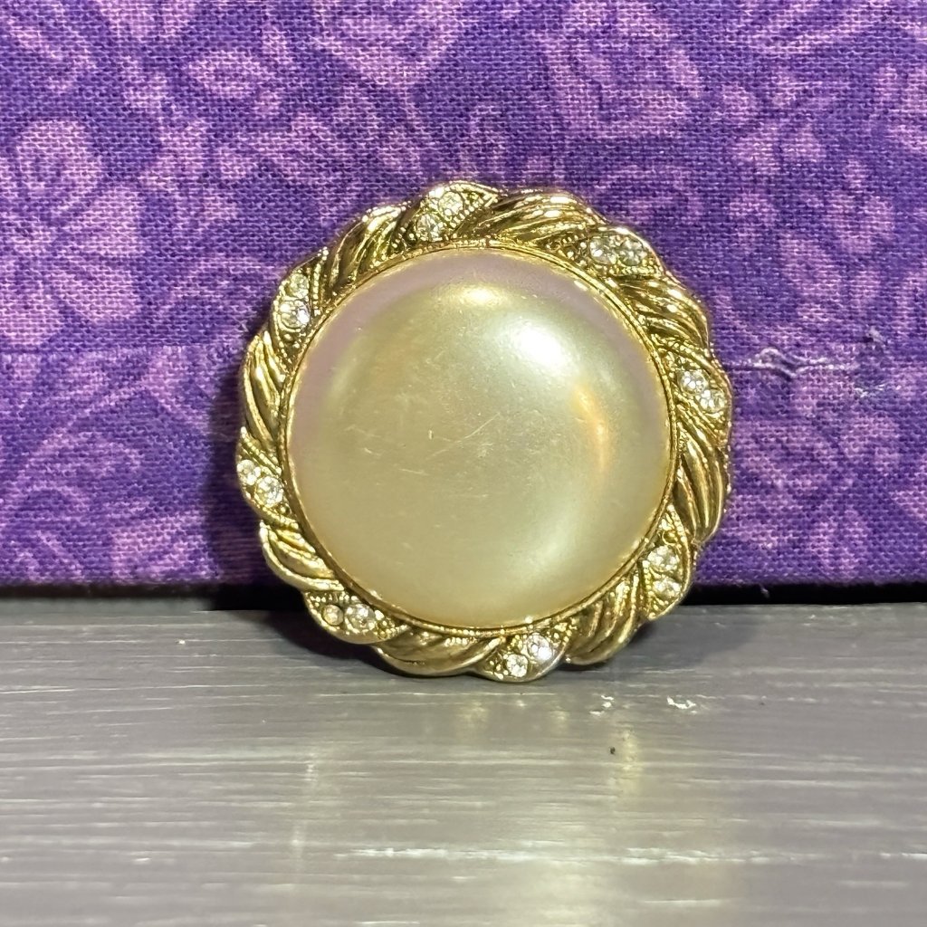 B107 Vintage 1928 Gold-Tone Brooch Cabochon Faux Pearl Rhinestone Jewelry 12$